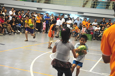 西瓜傳情接力比賽