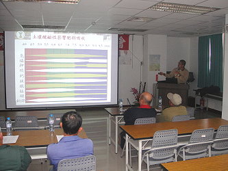 江助理研究員汶錦解說合理化施肥