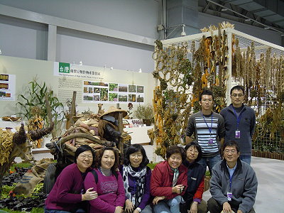 勞苦功高的佈展工作人員