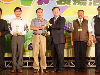 嘉義縣崙陽合作農場獲選績優吉園圃運