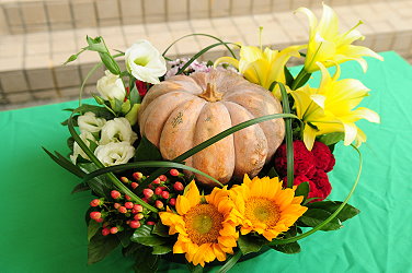 蔬果花藝設計展示則將瓜果融入插花藝術，呈現不同的視覺享受