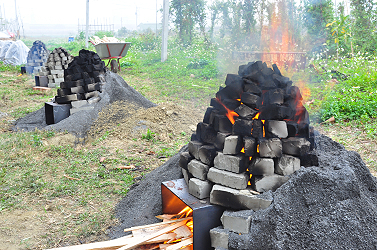 享受農村娛樂焢窯