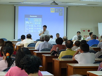 王仕賢場長主持健康管理講習暨示範班聯合座談會