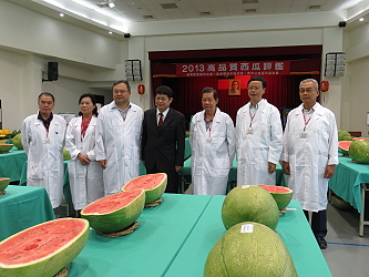 品質西瓜評審團