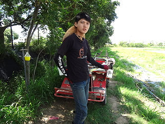 割草型男～嘉大園藝系品融