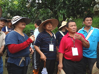 鮮翠綠農場現場參訪解說