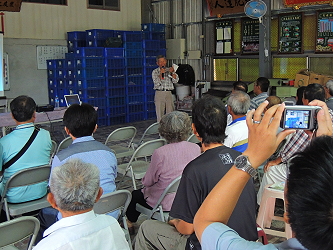 由吳清進班長現身說法講解「芒果秋冬梢管理」三要素