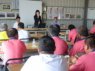 李麗華總幹事勉勵產銷班員