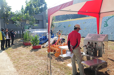 本場研發之農業機械展示