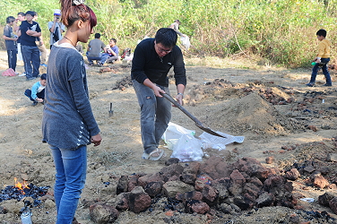 焢窯活動是一窯難求，網站公開報名立即秒殺