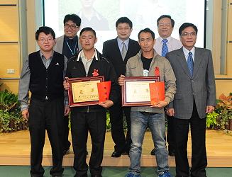亞軍游世峰及高順慶農友
