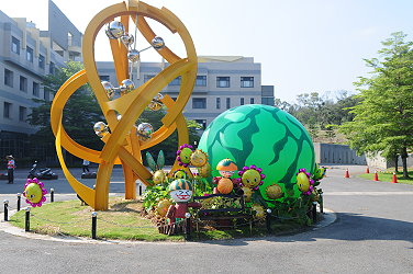 展區入口意象，全部由本場同仁協力完成