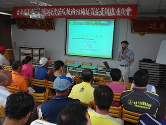 黃瑞彰副研究員講解苦瓜合理化栽培要點