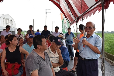 與會農友詢問省工作業相關問題