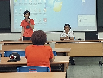 官田區農會胡秀琴秘書致詞