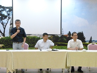 臺南市農會吳總幹事祝會議順利圓滿成功 