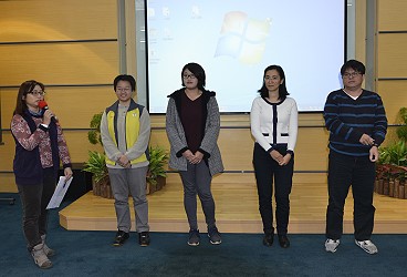 人事室介紹新進人員，右起：朴子分場黃逸湘、嘉義分場李杏芳、義竹工作站陳嘉雯、農機研究室王志瑋