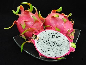 白肉種外型美觀亮眼，口感爽脆多汁，清甜無負擔