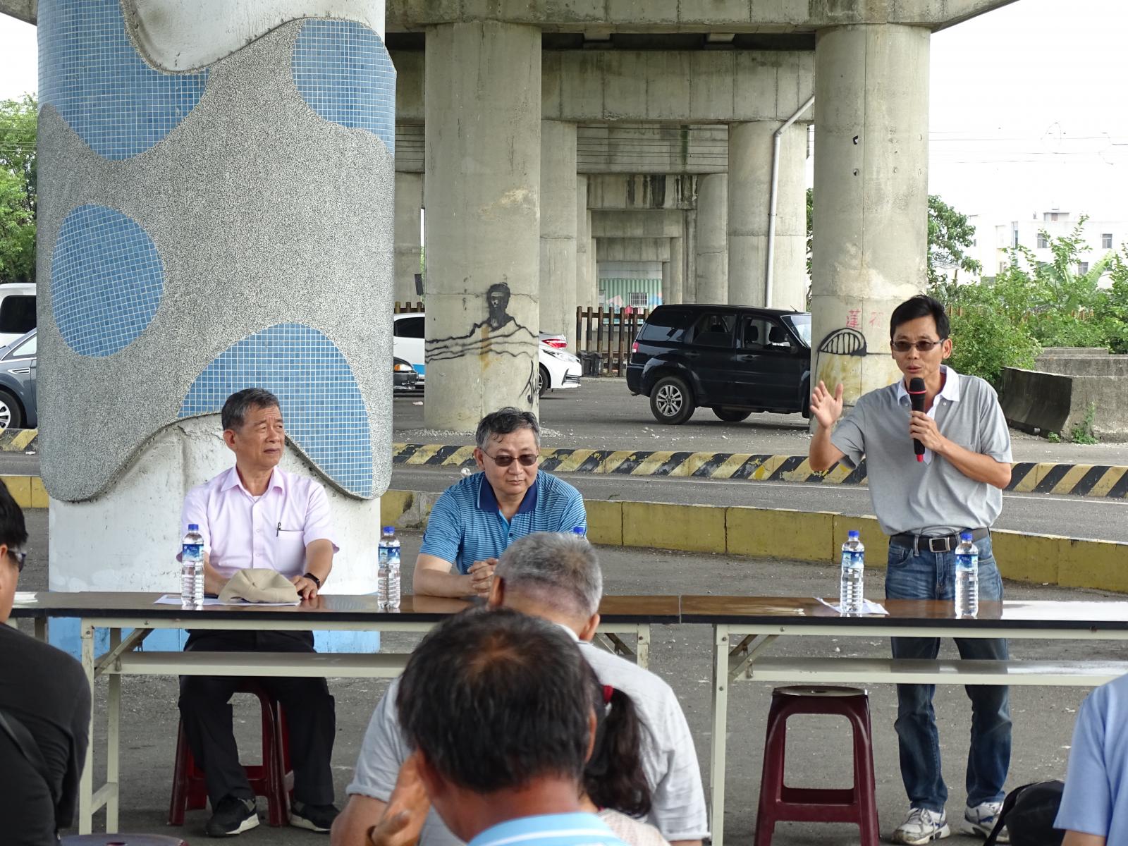 陳榮坤分場長解說栽培技術重點