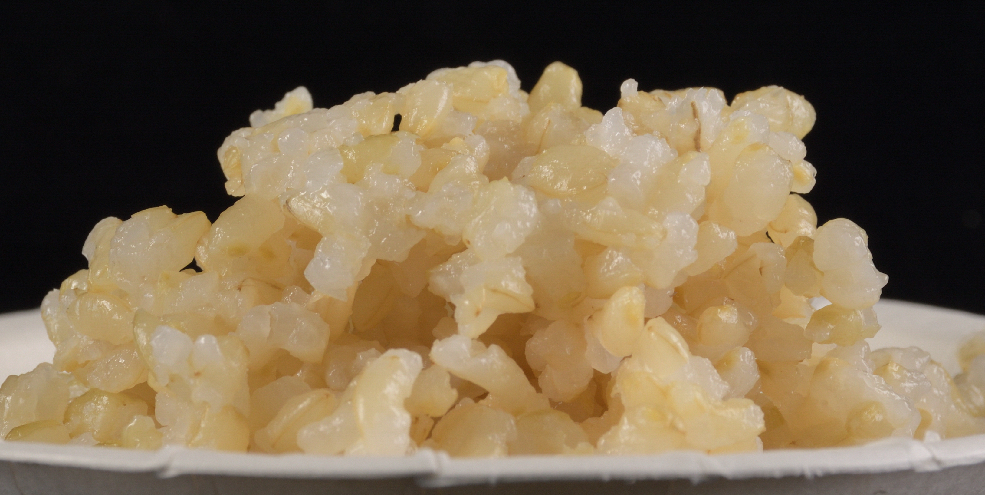 糙米飯專用品種「臺南14號」軟Q可口
