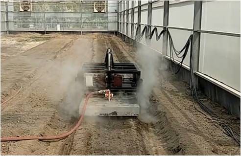 自走式土壤蒸汽消毒機,以物理方式改善雜草、土傳性病蟲害及連作障礙問題 自走式土壤蒸汽消毒機,以物理方式改善雜草、土傳性病蟲害及連作障礙問題