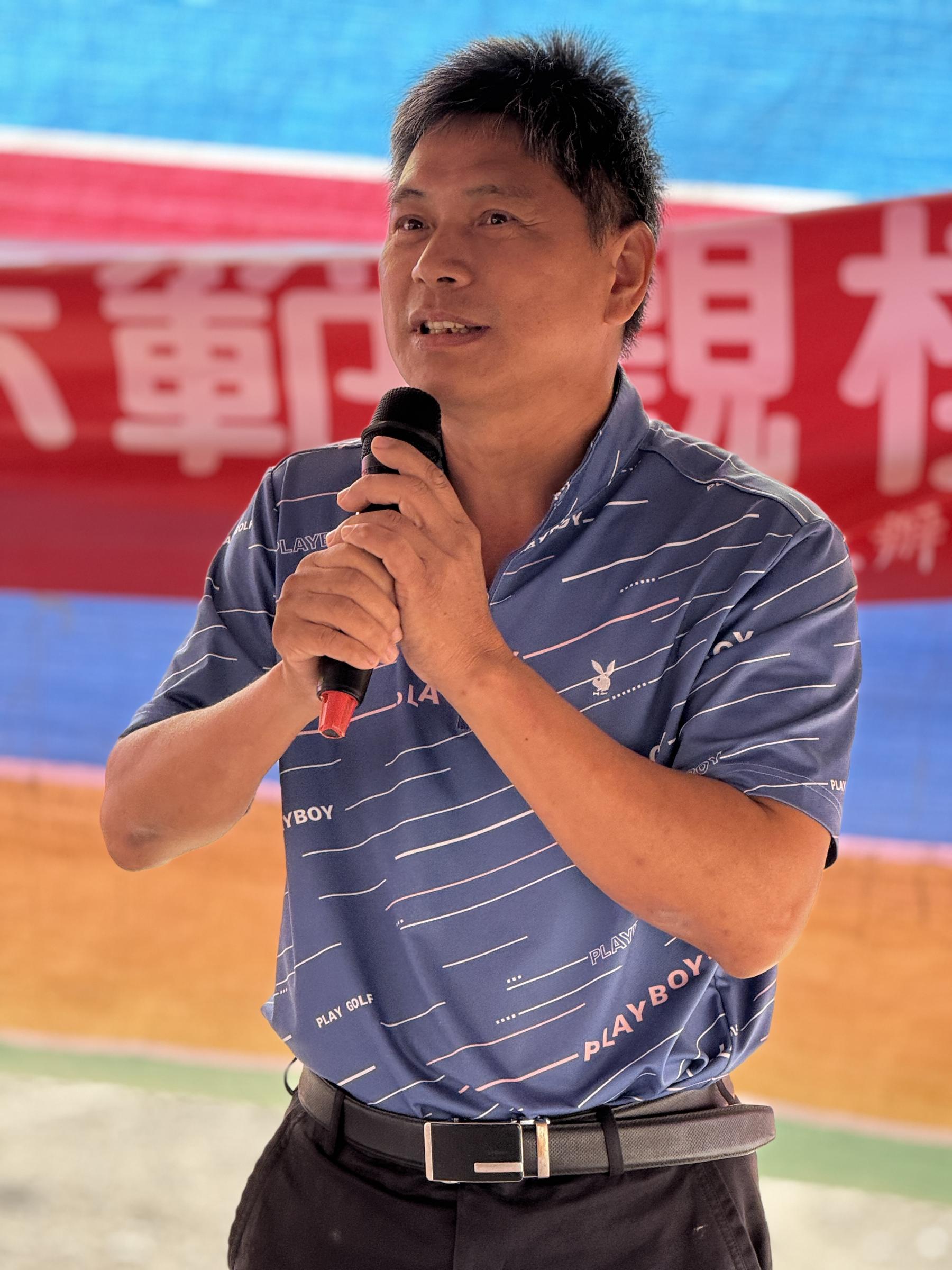 ↑台灣蔬菜育苗協會侯嘉靖理事長致詞